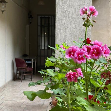 Hotel Blissdom Tiflis Dış mekan fotoğraf
