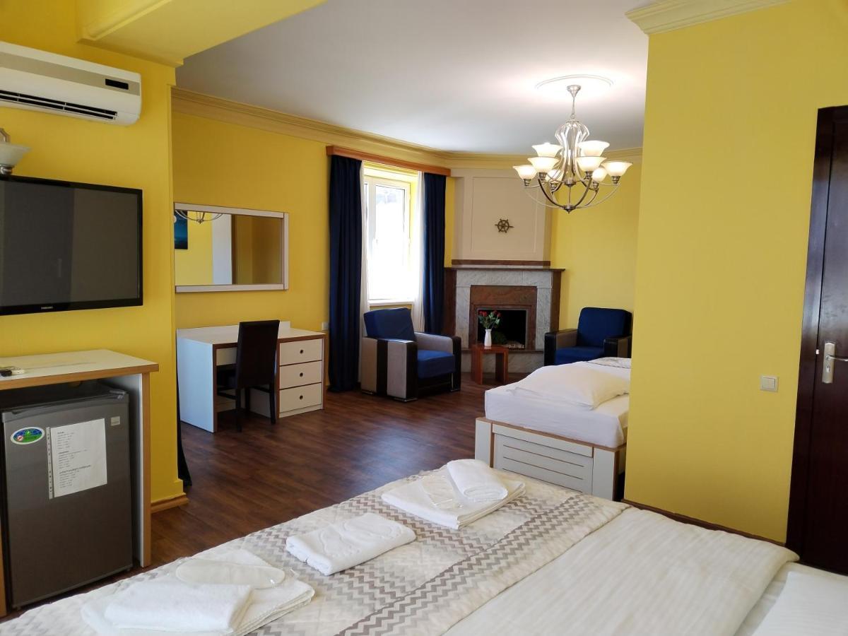 Hotel Blissdom Tiflis Dış mekan fotoğraf