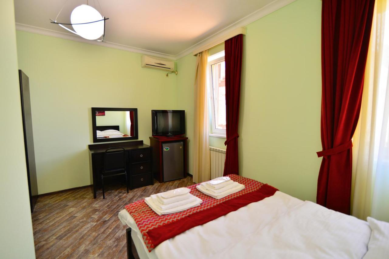 Hotel Blissdom Tiflis Dış mekan fotoğraf