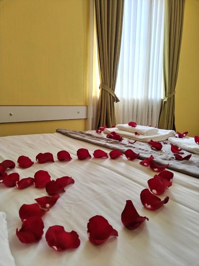 Hotel Blissdom Tiflis Dış mekan fotoğraf