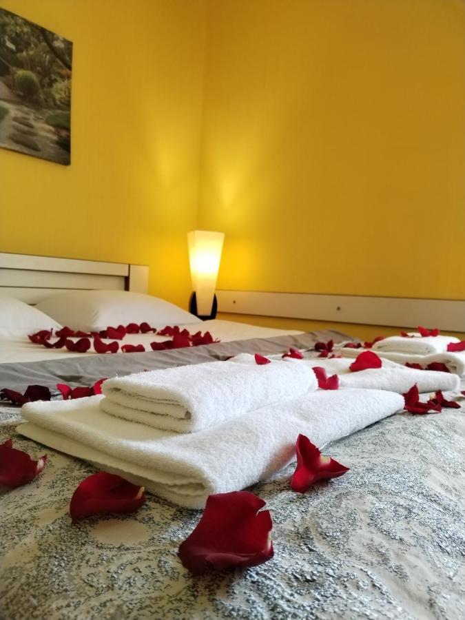 Hotel Blissdom Tiflis Dış mekan fotoğraf
