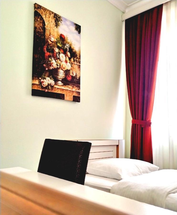 Hotel Blissdom Tiflis Dış mekan fotoğraf
