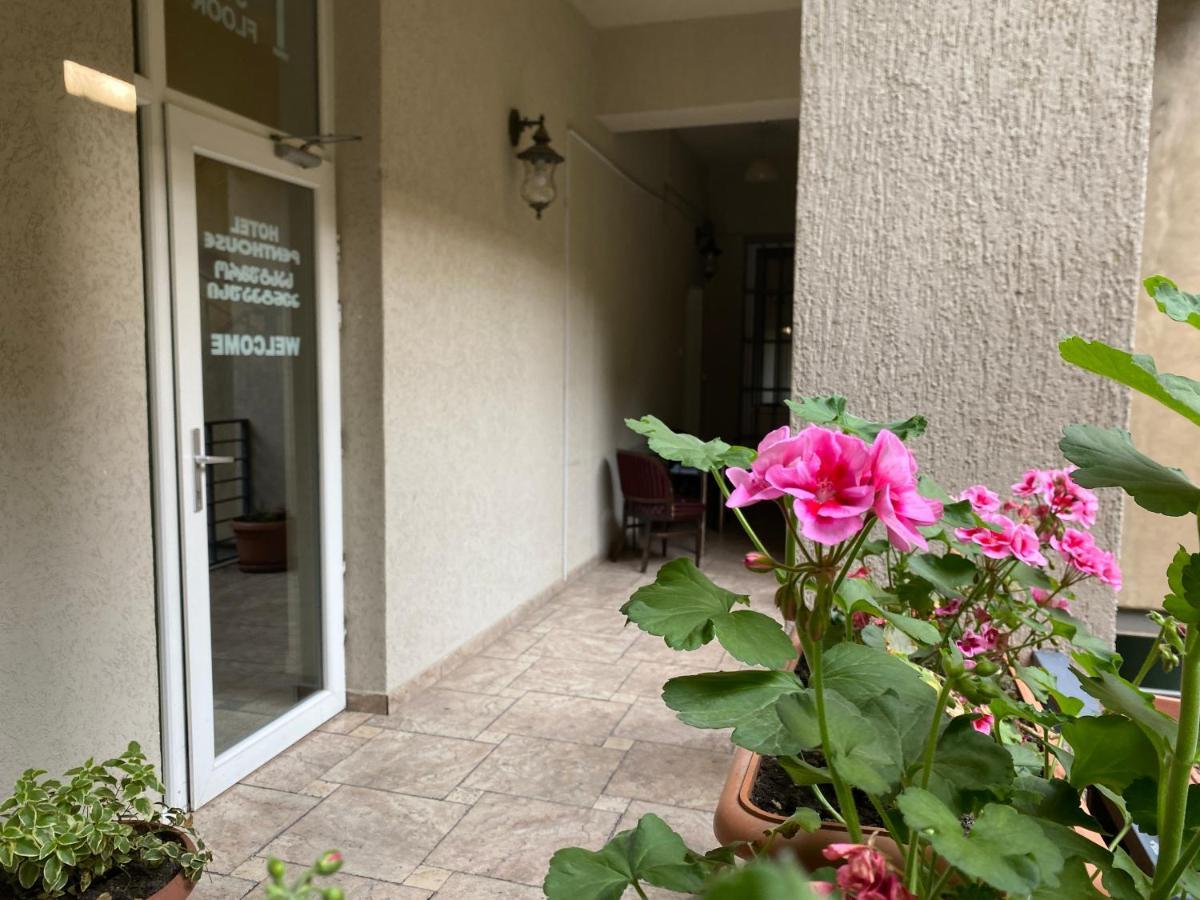 Hotel Blissdom Tiflis Dış mekan fotoğraf